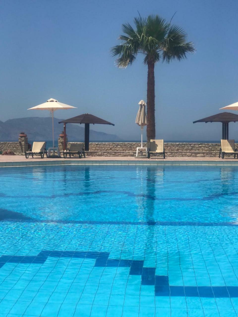 Aquamar Beach Hotel Kournas Exterior photo